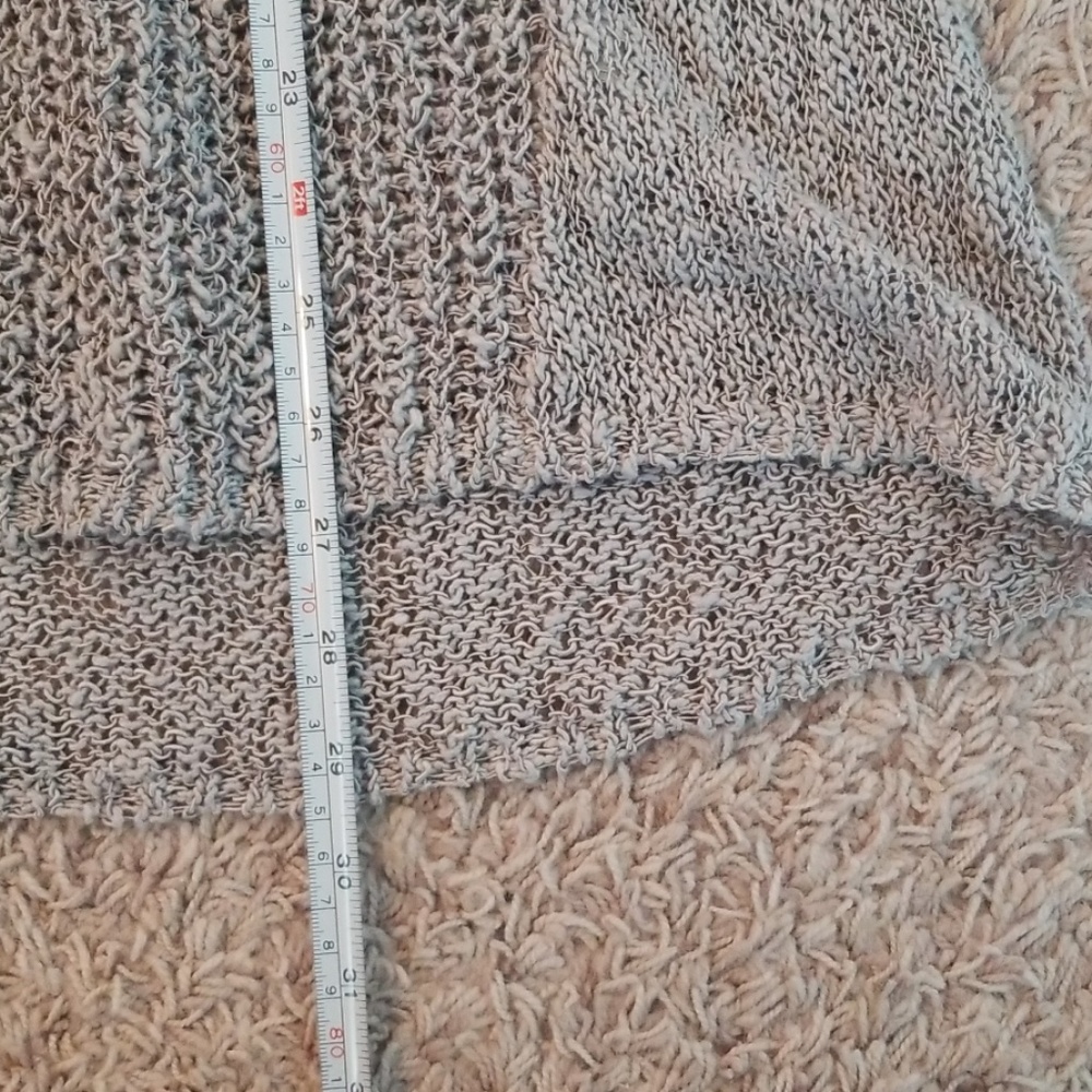 Sweater - Picture 5 of 8
